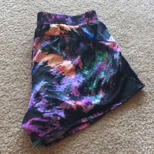 Running shorts